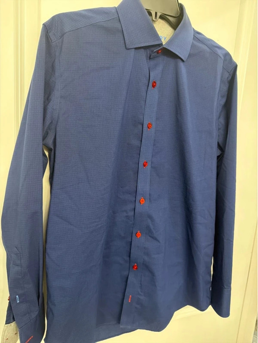 Twillory Men’s 15.5 32-33 Trim Fit Blue Performance Dress Shirt Red Buttons